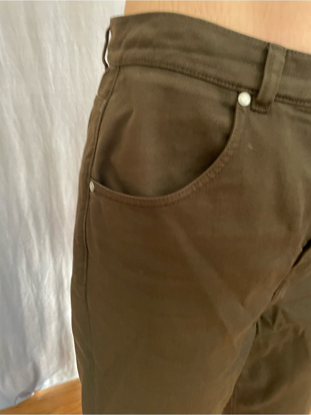 KOTN Straight Leg Pants in Brown Size 12 Like New